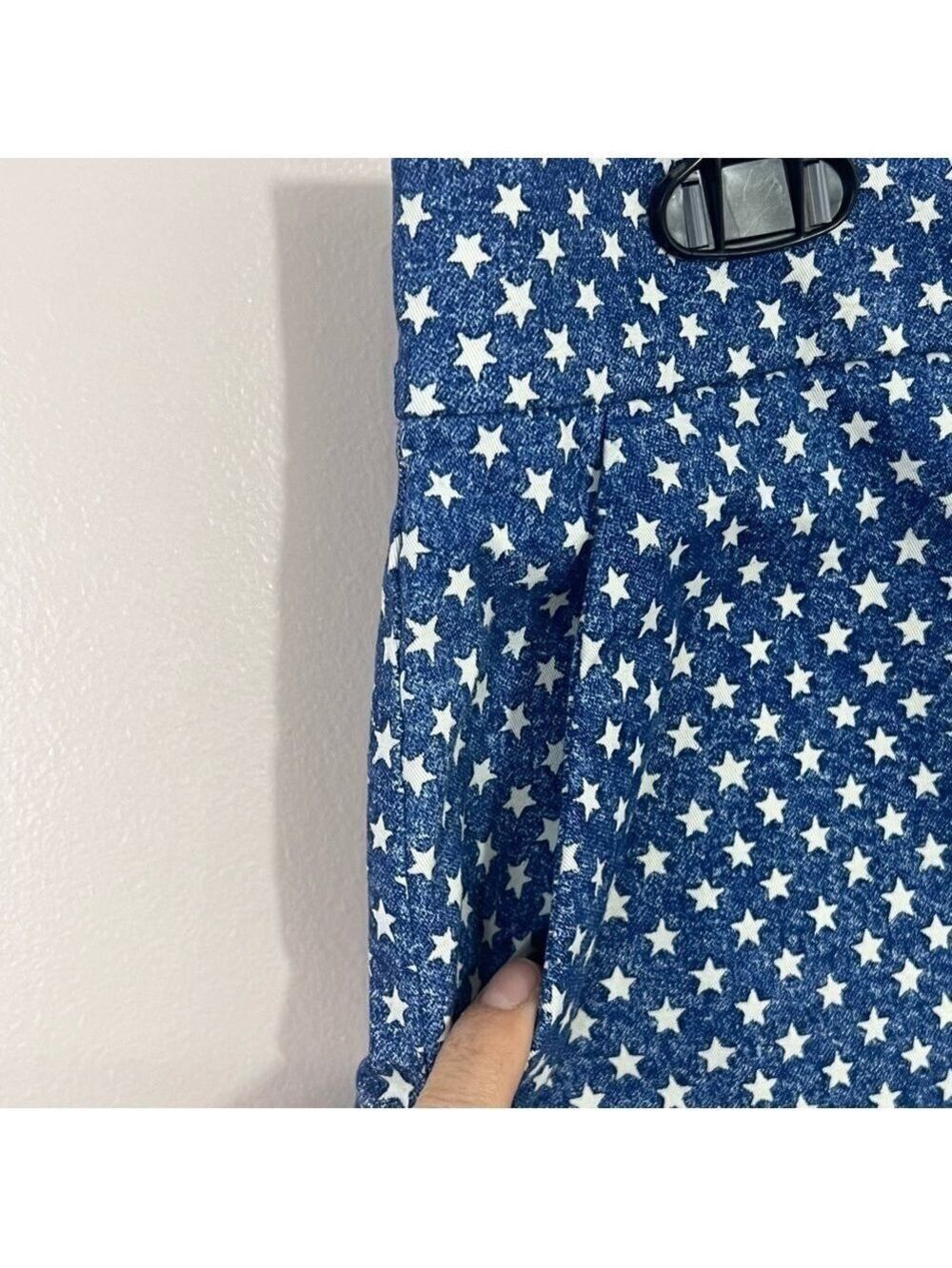 American Living Women Jean Shorts Stars Size 8 Stars Blue White - Picture 5 of 12